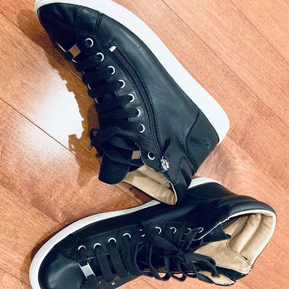 UGG men shoes/ black/ size 11 - Picture 4 of 8